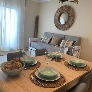 https://cool-apartment.madeira-islandshotels.com